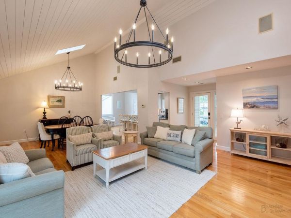 Hilton Head Vacation Home Four Bedrooms Walk To Beach