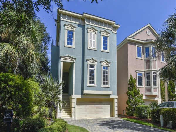 Hilton Head Beautiful Vacation Pool Home Sleeps 15 Guests