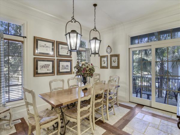 Hilton Head Beautiful Vacation Pool Home Sleeps 15 Guests