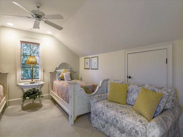 Hilton Head Beautiful Vacation Pool Home Sleeps 15 Guests