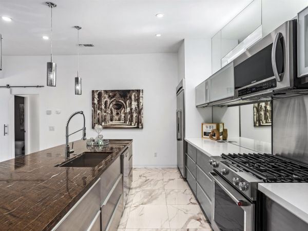 Palm Springs Home 1012887