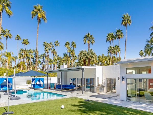 Palm Springs Home 1012891