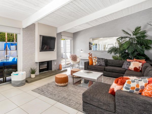 Palm Springs Home 1012891