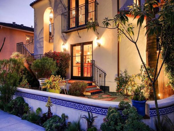 Your Coastal Getaway in Santa Barbara Sleeps 8 Guests