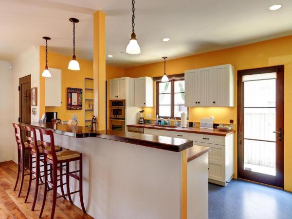 Your Coastal Getaway in Santa Barbara Sleeps 8 Guests