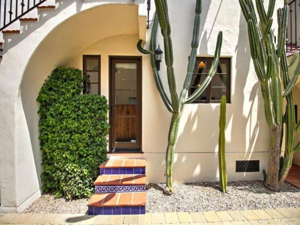 Your Coastal Getaway in Santa Barbara Sleeps 8 Guests