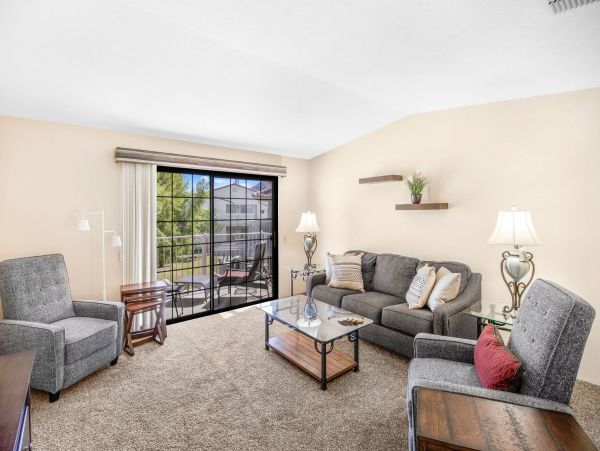 Palm Springs Condo 1012894
