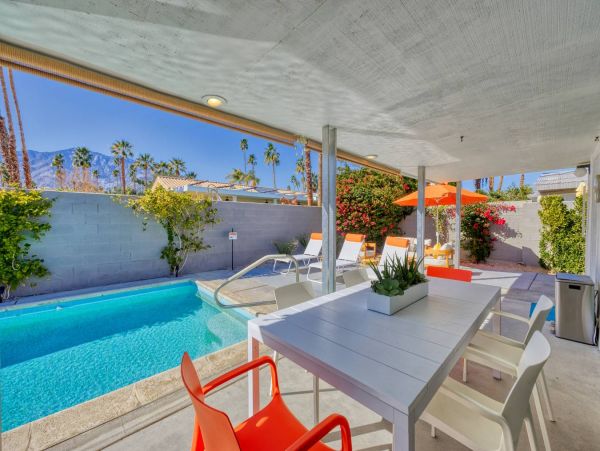 Palm Springs Home 1012898