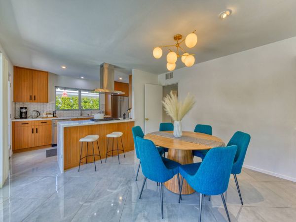 Palm Springs Home 1012898