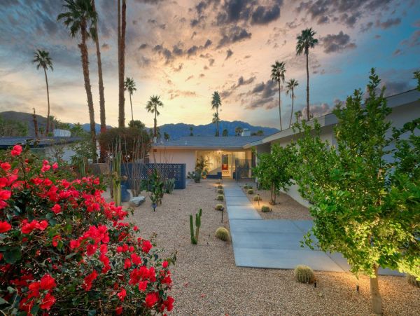 Palm Springs Home 1012898