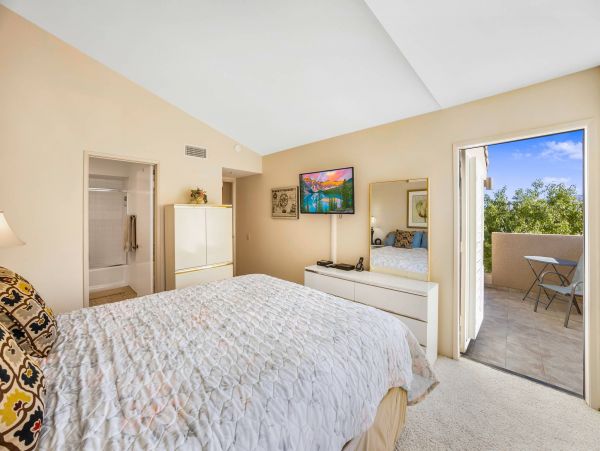 Palm Springs Condo 1012899