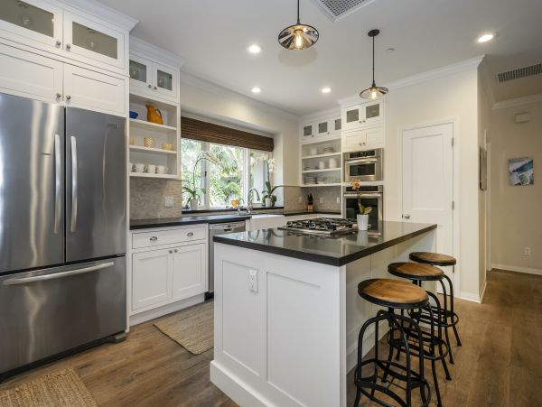 Relaxing Montecito Getaway with Hot Tub & Firepit