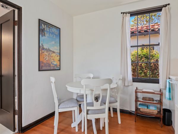 Santa Barbara County Home 1012910