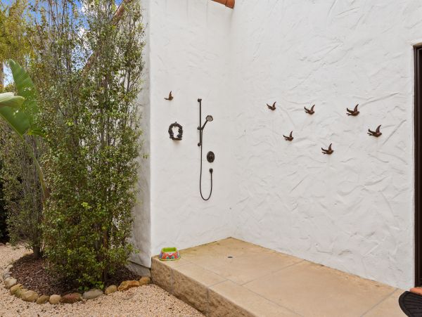 Spanish-Style Santa Barbara Vacation Rental Near the Beach
