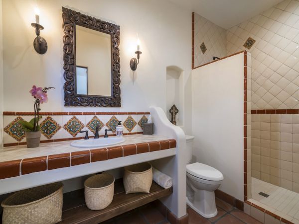 Spanish-Style Santa Barbara Vacation Rental Near the Beach