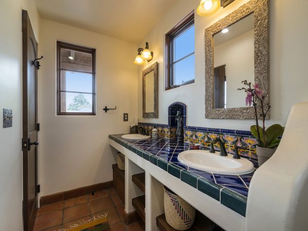 Spanish-Style Santa Barbara Vacation Rental Near the Beach