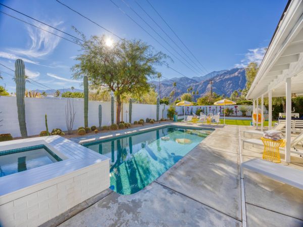 Palm Springs Home 1012917