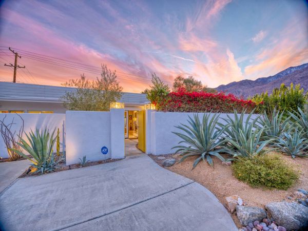 Palm Springs Home 1012917