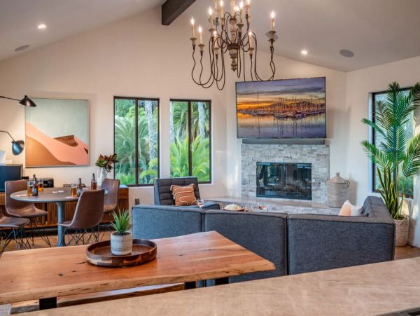 Gorgeous Three Bedroom Vacation Home in Santa Barbara