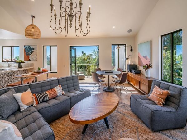 Gorgeous Three Bedroom Vacation Home in Santa Barbara