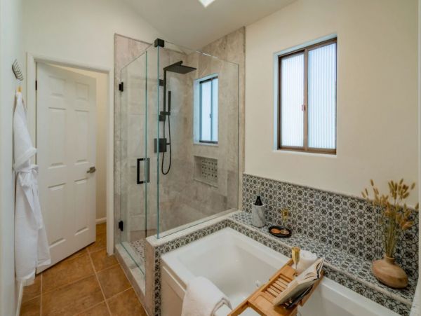 Gorgeous Three Bedroom Vacation Home in Santa Barbara