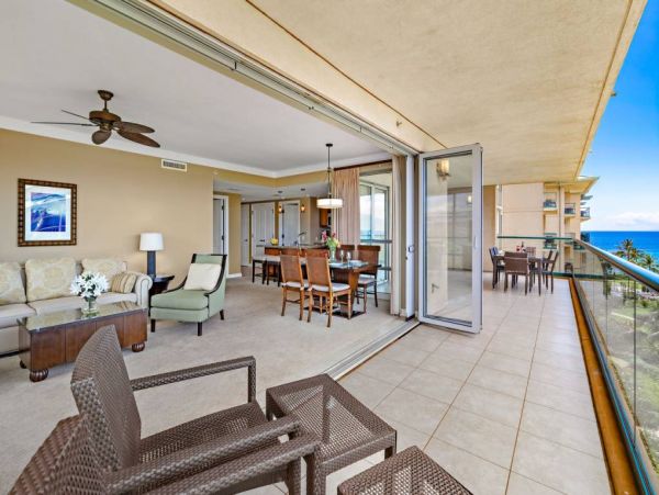 Full Ocean View Kaanapali Condominium