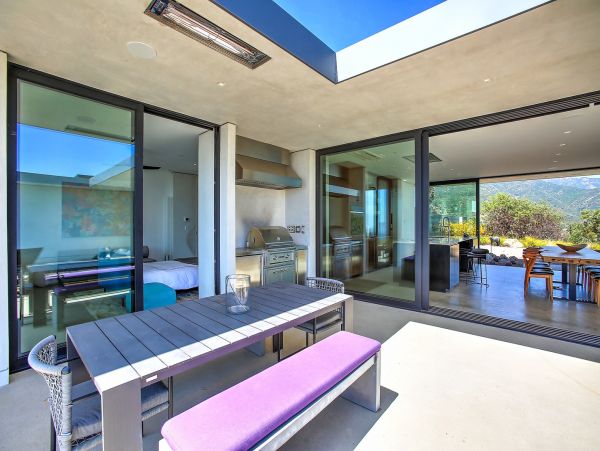 Beautiful Santa Barbara Vacation Home Three Bedroom