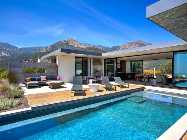 Beautiful Santa Barbara Vacation Home Three Bedroom