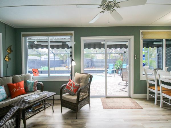 Sarasota Vacation Pool Home Sleeps 6 Guests