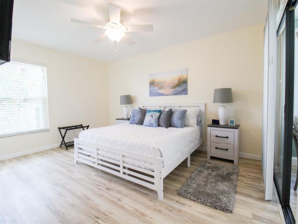 Sarasota Vacation Pool Home Sleeps 6 Guests