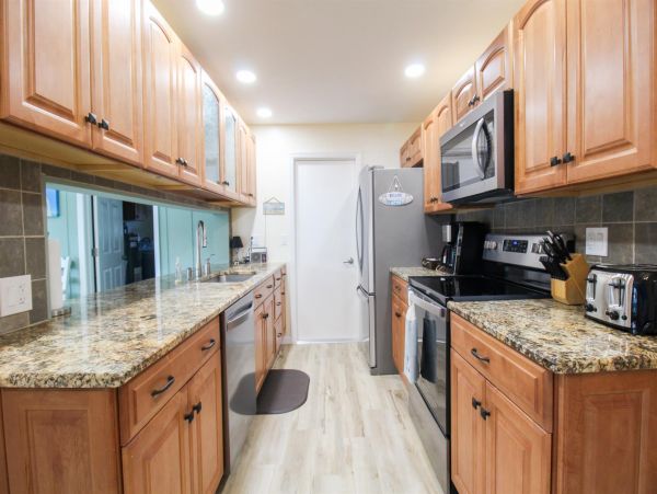 Sarasota Vacation Pool Home Sleeps 6 Guests