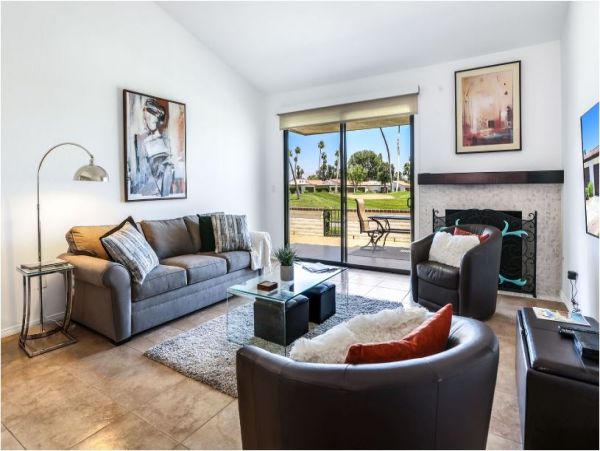 Palm Springs Home 1012951