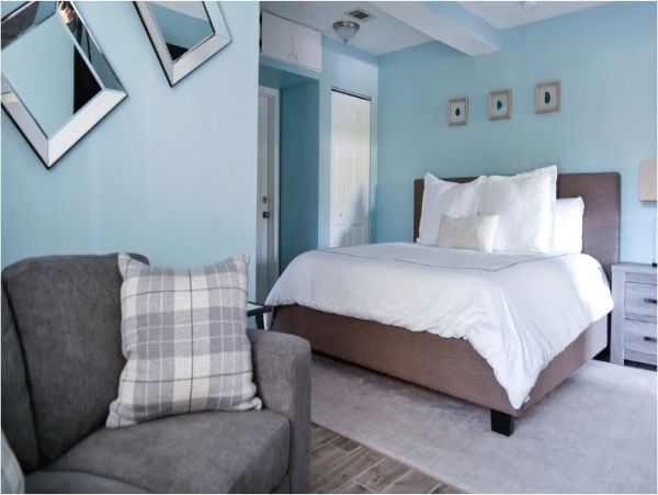 Fort Lauderdale Vacation Pool Home Three Bedroom