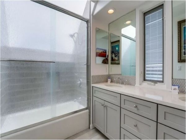 Ocean Views Mission Beach Vacation Townhome Three Bedroom