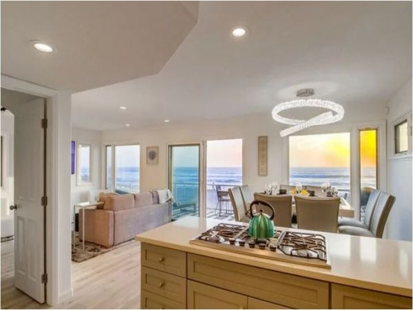 Ocean Views Mission Beach Vacation Townhome Three Bedroom