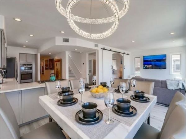 Ocean Views Mission Beach Vacation Townhome Three Bedroom