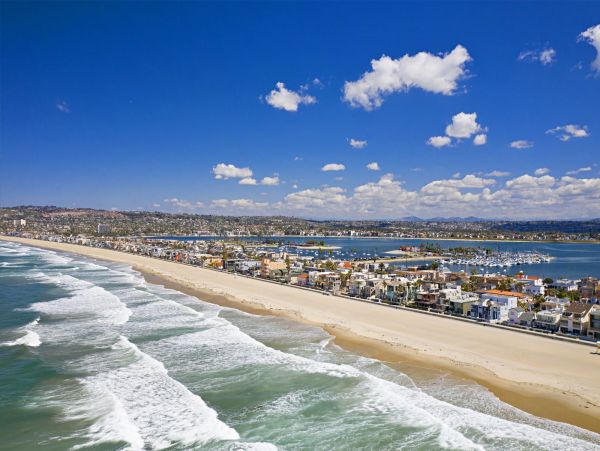 Ocean Views Mission Beach Vacation Townhome Three Bedroom