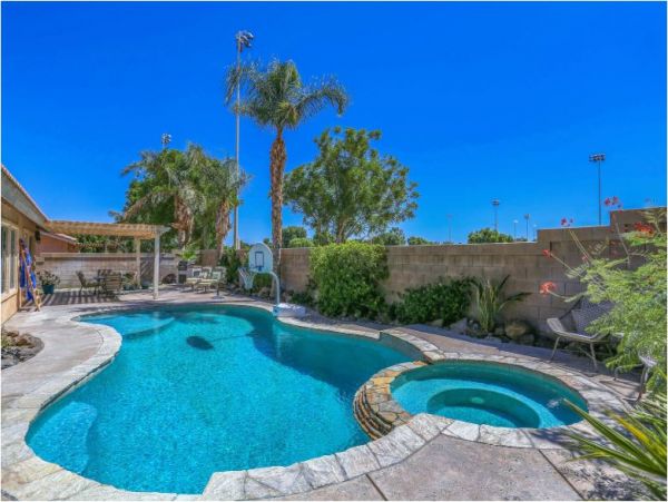 Palm Springs Home 1012976