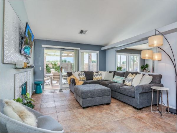 Palm Springs Home 1012976