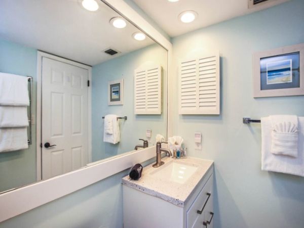 Sanibel Island Vacation Rentals | 2-Bedroom Gulf View Condo with Pool & Amenities