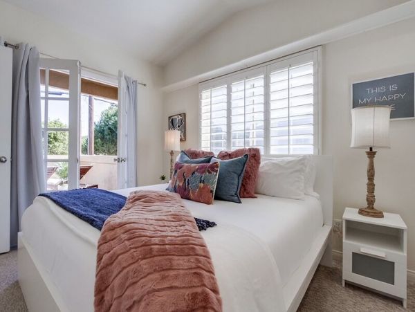 Walk to Beach Encinitas Vacation Home Three Bedroom