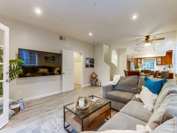 Walk to Beach Encinitas Vacation Home Three Bedroom