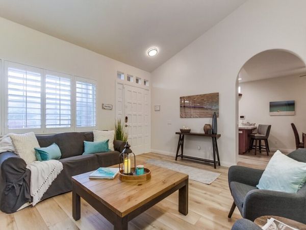 Walk to Beach Encinitas Vacation Home Three Bedroom