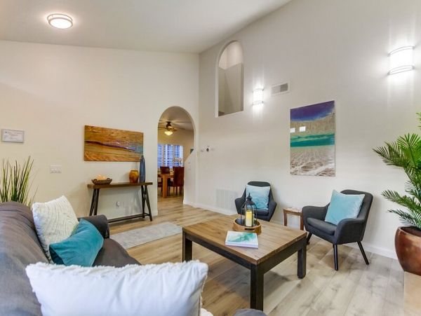 Walk to Beach Encinitas Vacation Home Three Bedroom