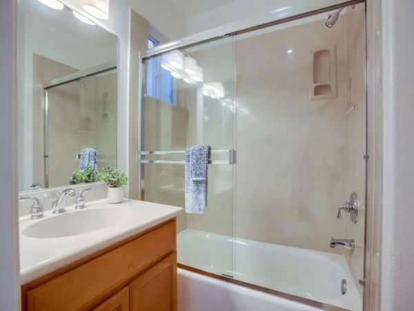 Mission Beach Beautiful Three Bedroom Vacation Home