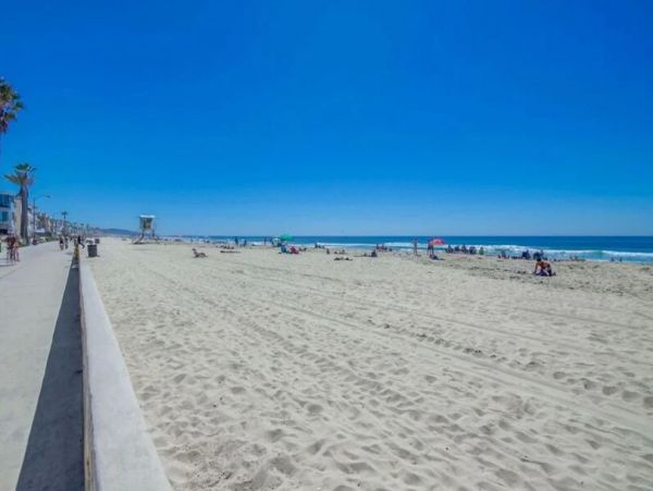 Mission Beach Beautiful Three Bedroom Vacation Home