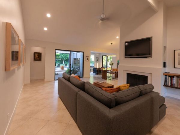 Palm Springs Home 1012995