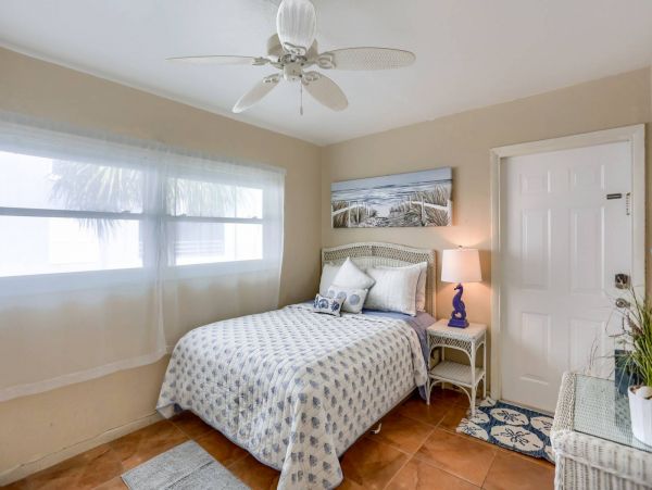 Indian Shores Ai Condo 1012999
