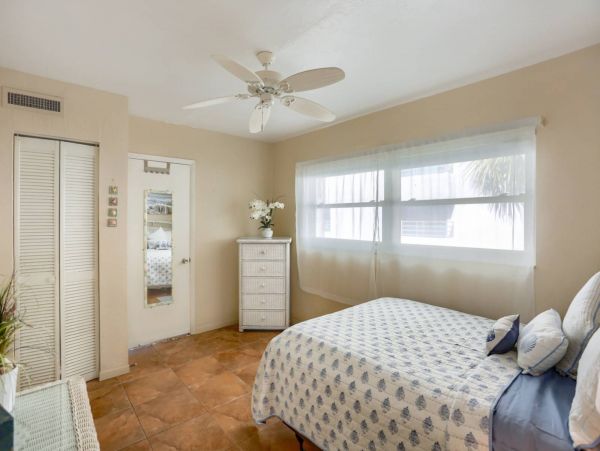 Indian Shores Ai Condo 1012999