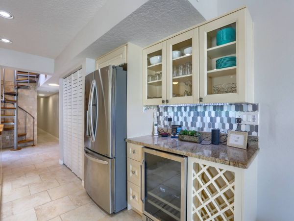 Indian Shores Ai Condo 1013001